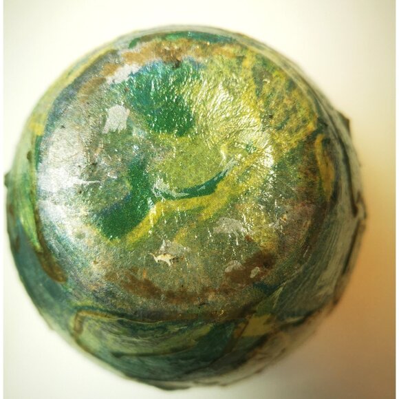 🌿 Handcrafted Decorative Vase with Floral Design - 7.5" Tall Vintage 🌿 - Picture 2 of 11